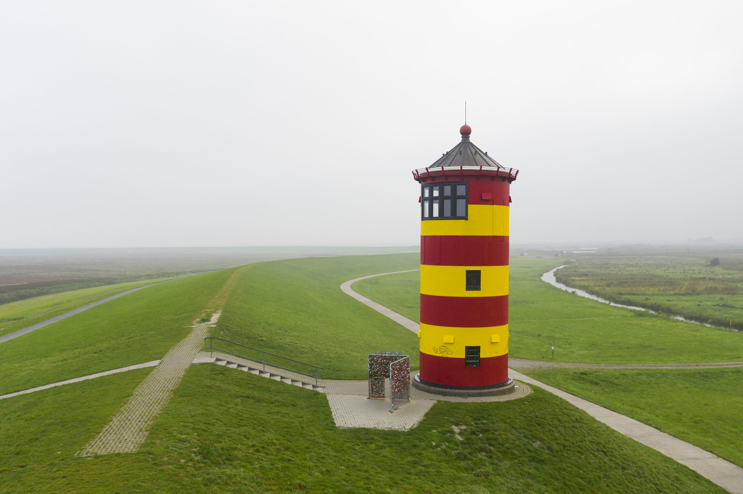 5 Leuchttürme in Ostfriesland die man gesehen haben muss